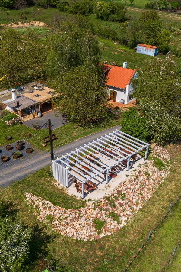 Tagyon Birtok Mandula Apartmanház Exterior foto